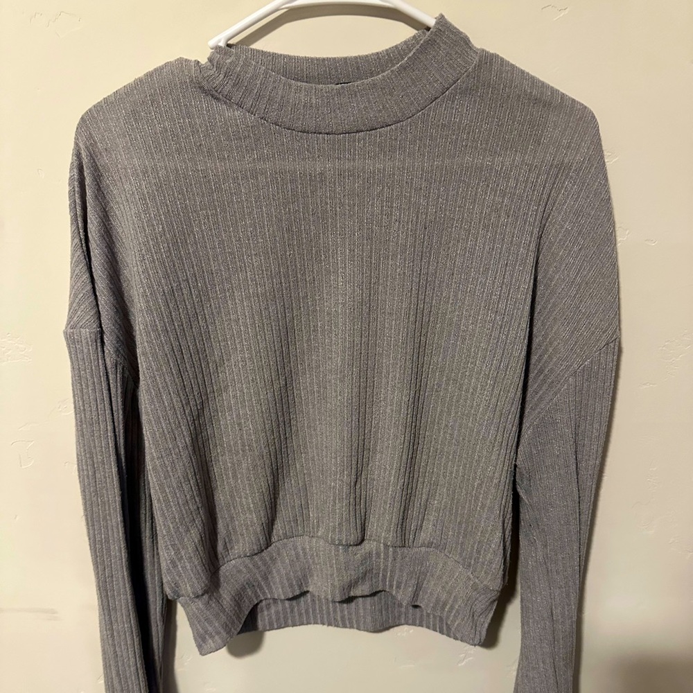 Long sleeved mock neck